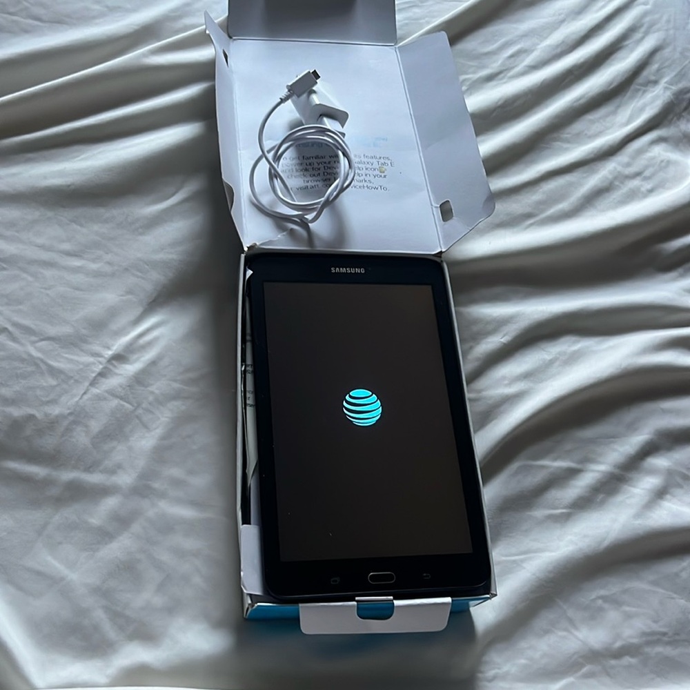Almost new Samsung Galaxy Tab E. Didn’t need and too late to return. 16G